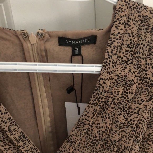 Dynamite Blouse NWT - Picture 2 of 4